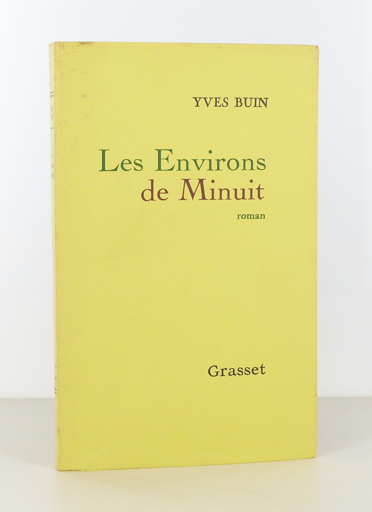 Les Environs de Minuit