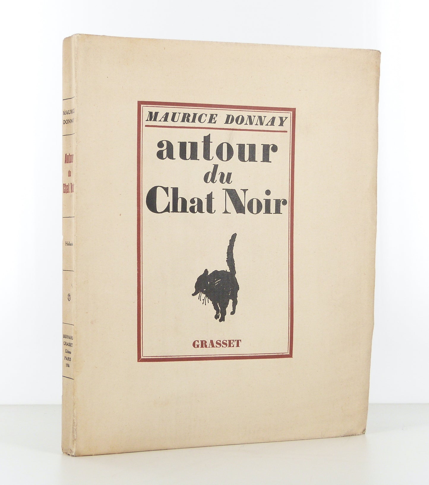 Around the Chat Noir