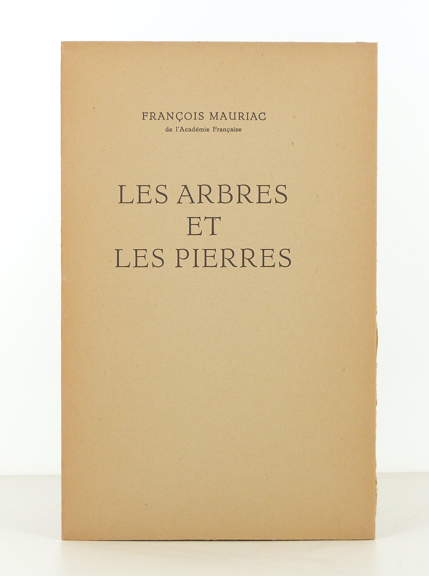 Les arbres et les pierres