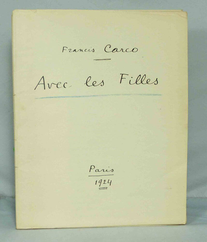 Avec les filles.