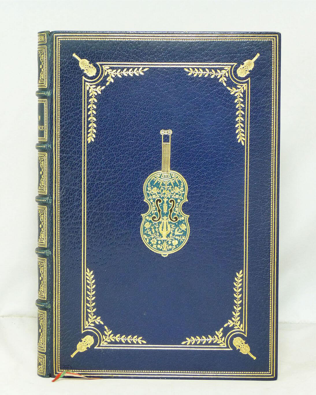 The Earthenware Violin