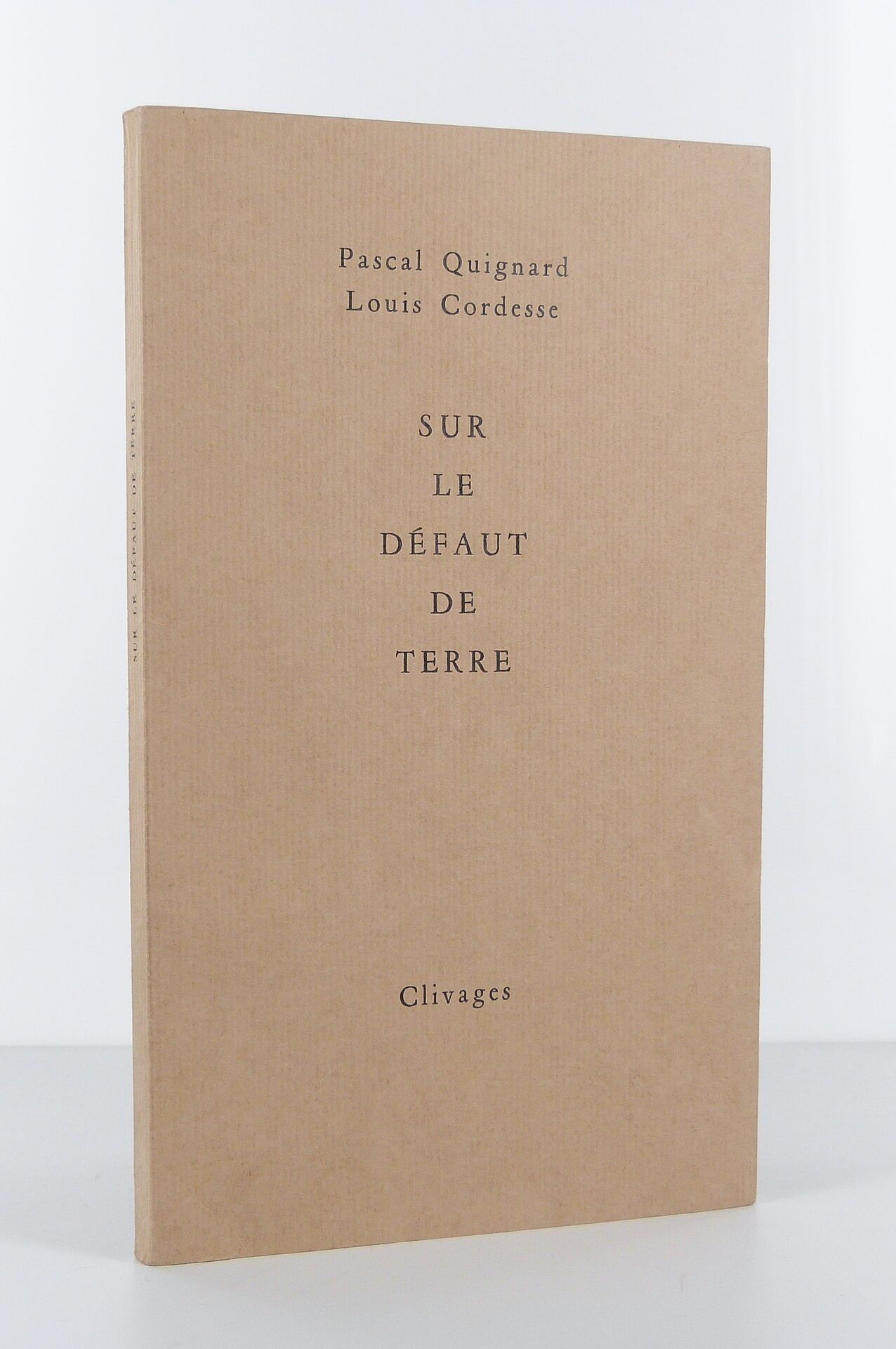 Sur le défaut de terre