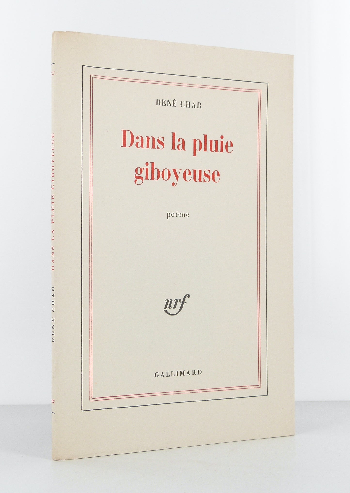 Dans la pluie giboyeuse