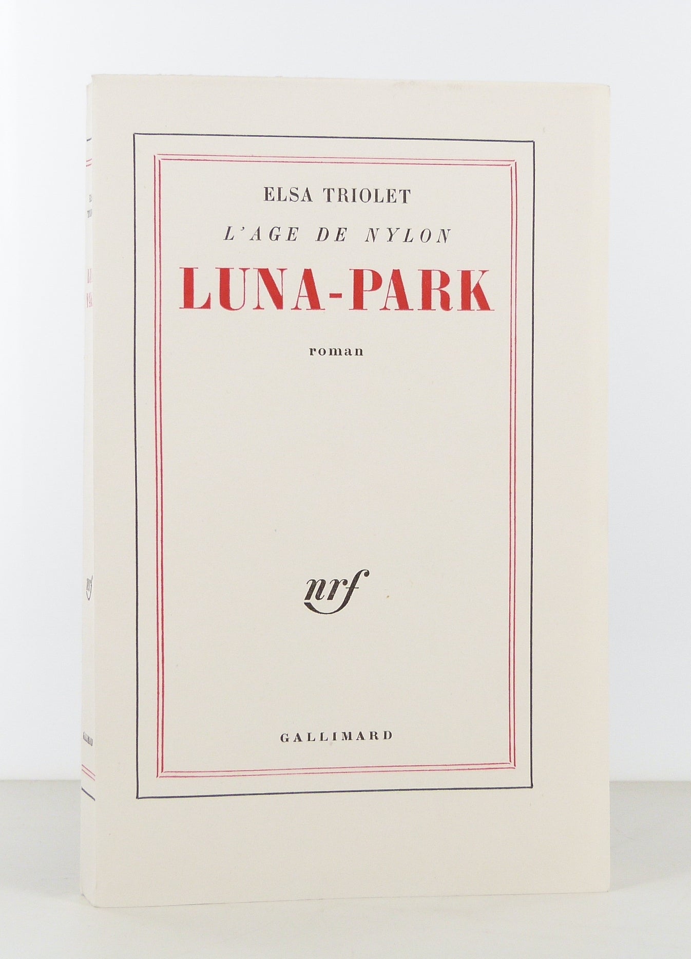 The Nylon Age: Luna-Park