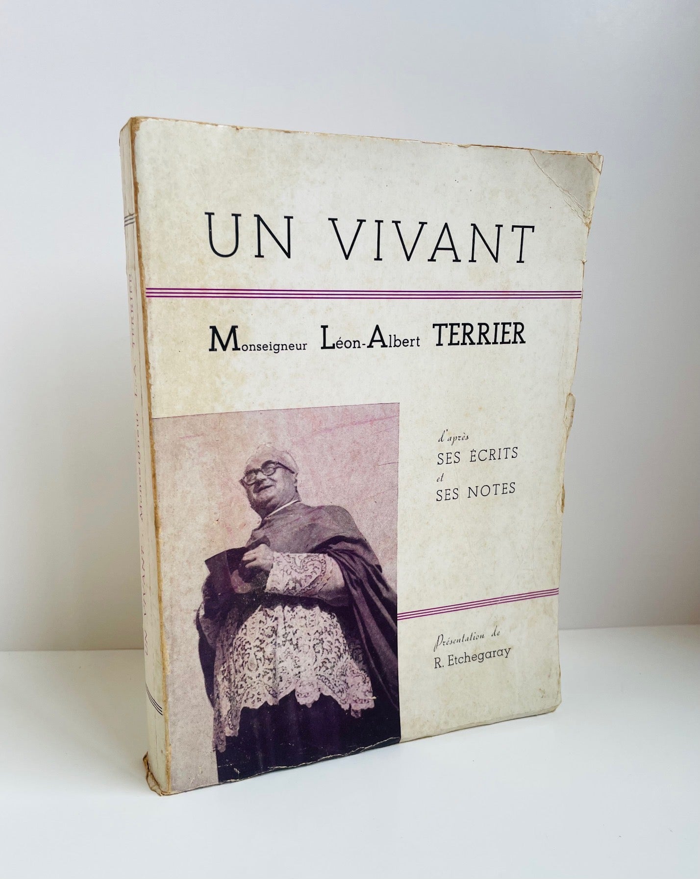 Un vivant, Monseigneur Léon-Albert TERRIER