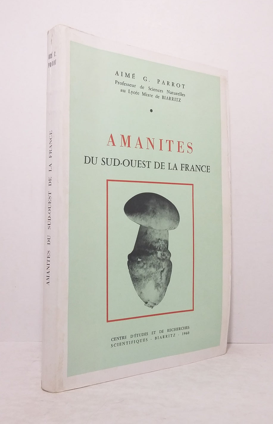 Amanitas of Southwestern France