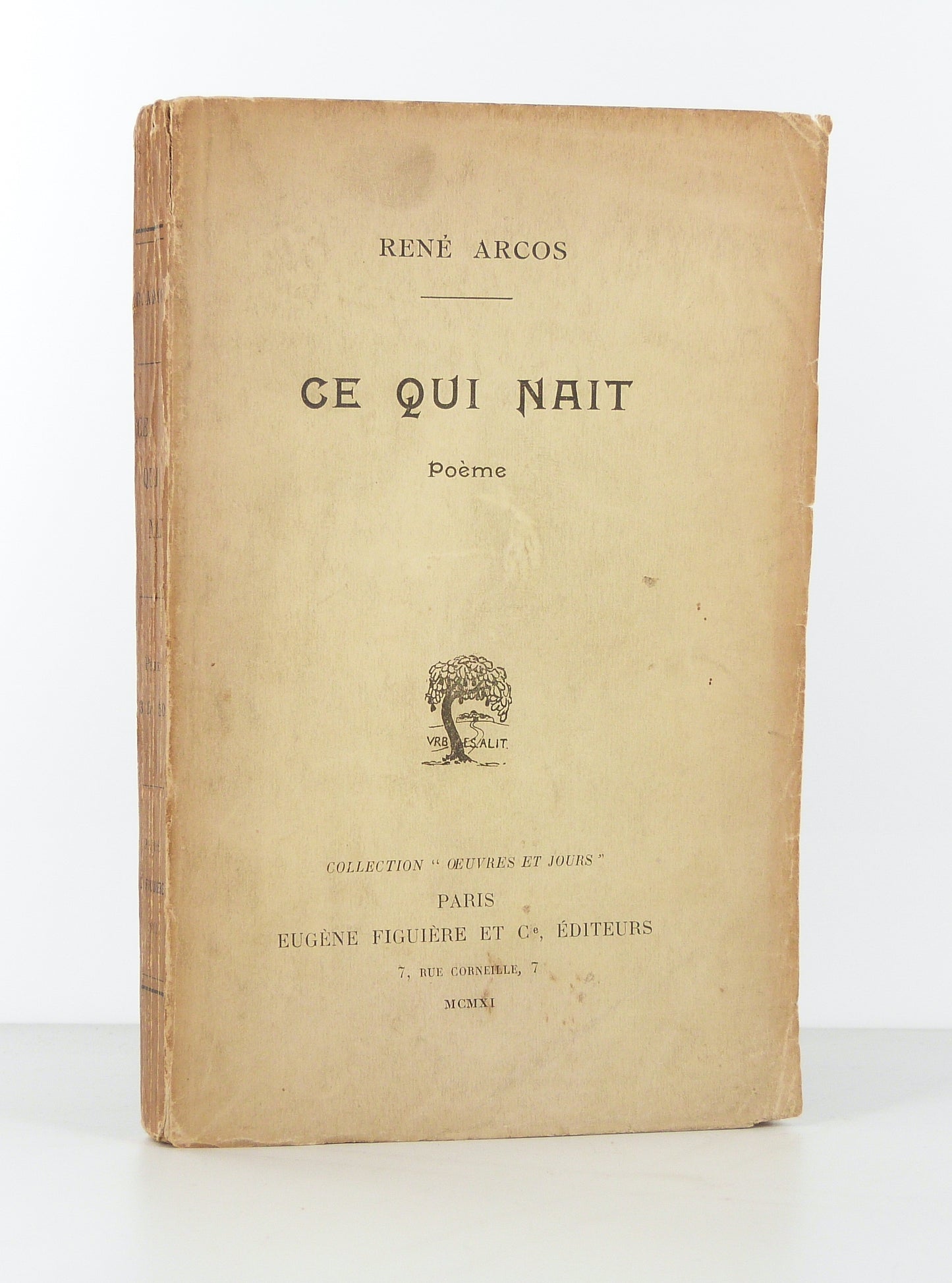 Ce qui nait. Poèmes.