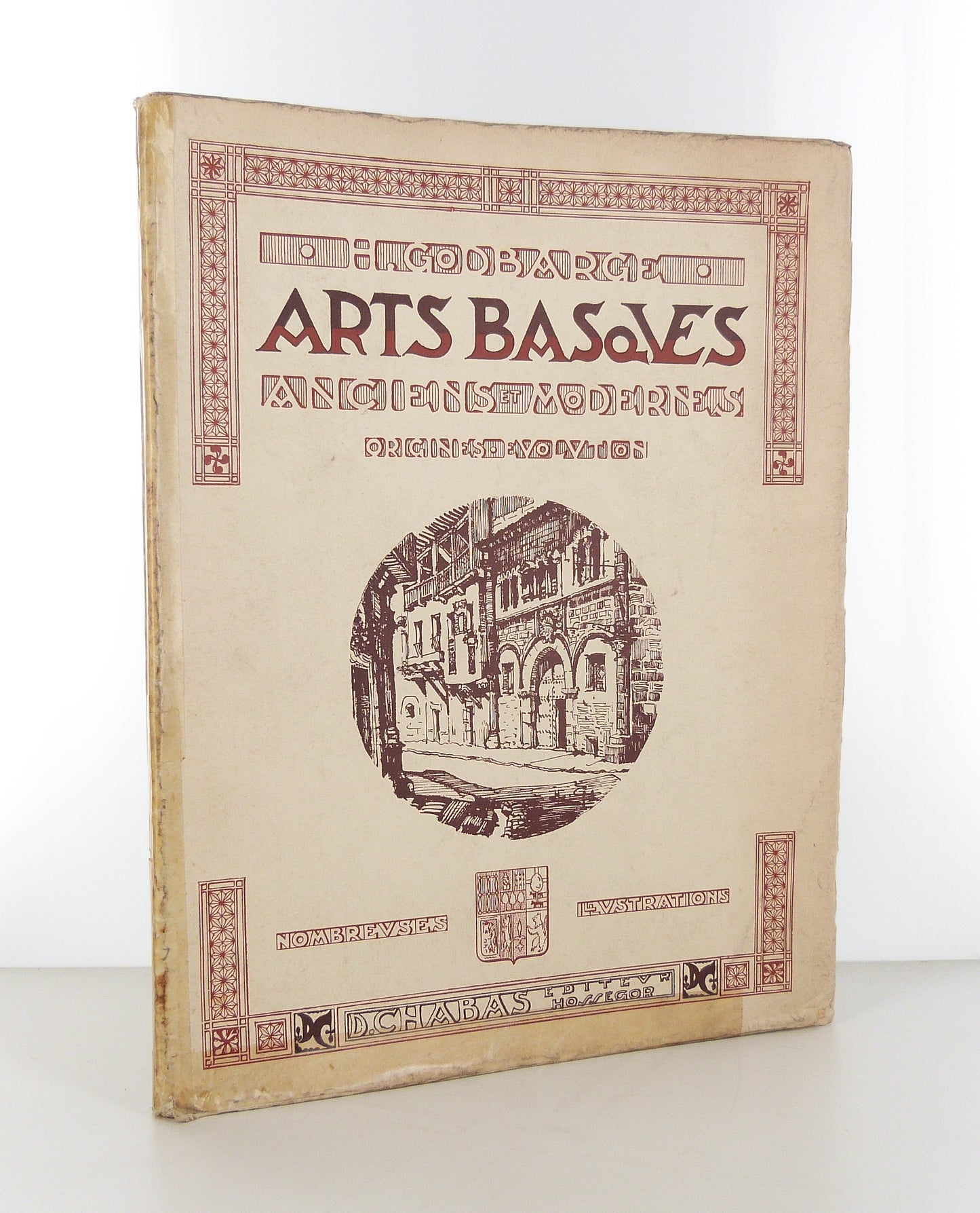 Arts basques anciens et modernes.