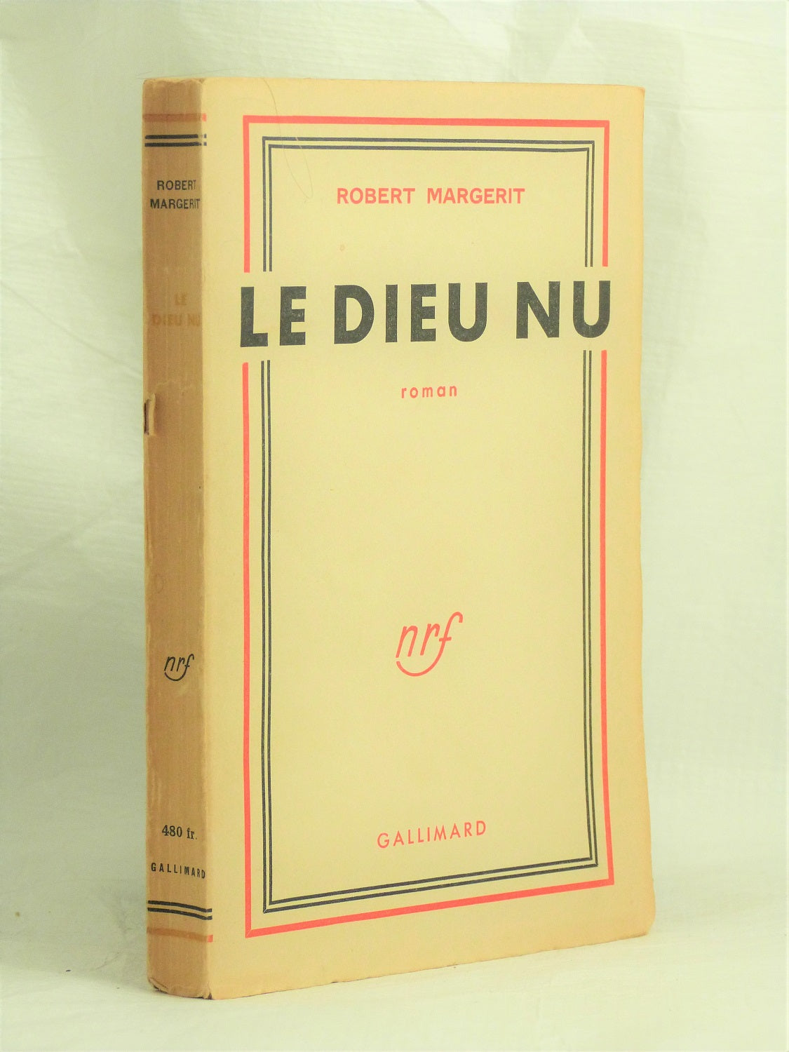 Le dieu nu