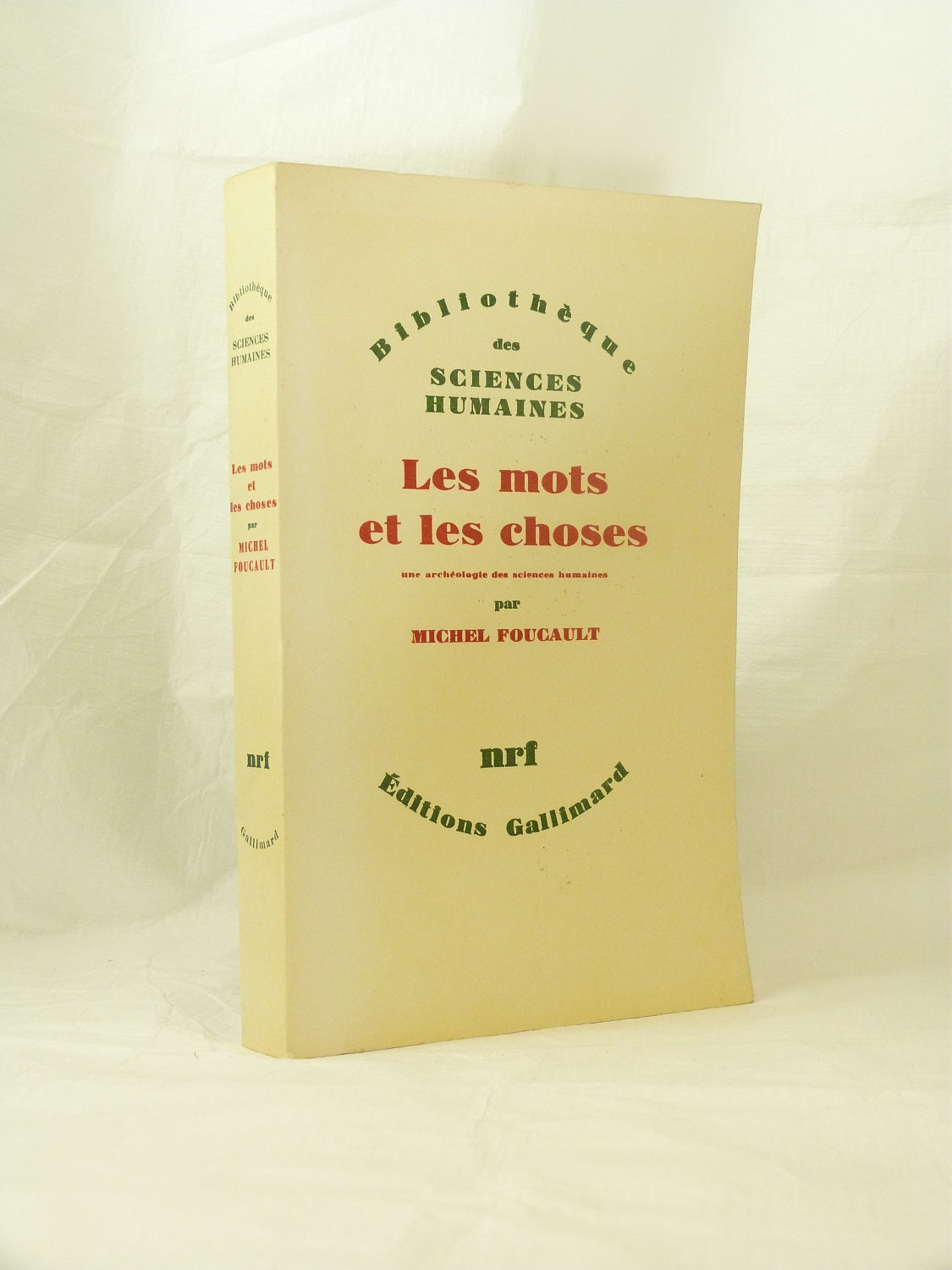 Les mots et les choses