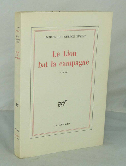 Le lion bat la campagne