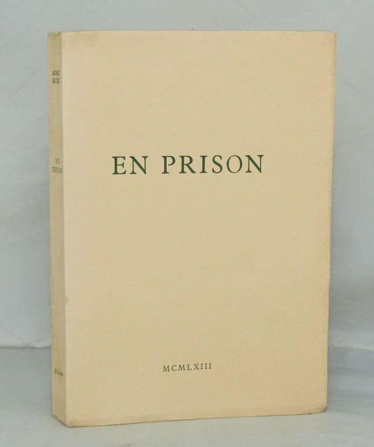 En prison