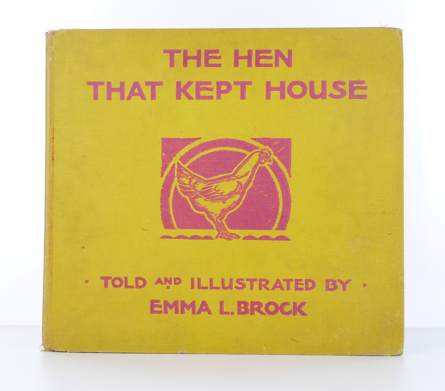 The Hen that kept house