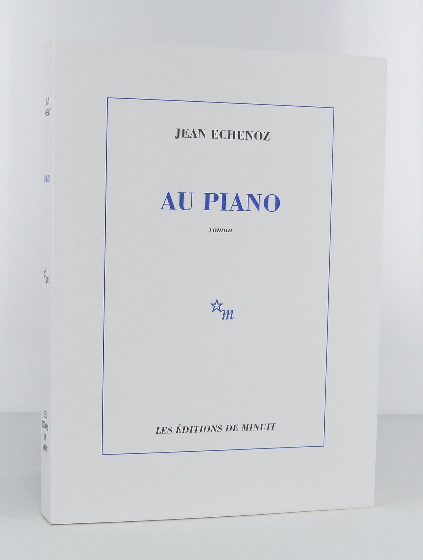 Au piano