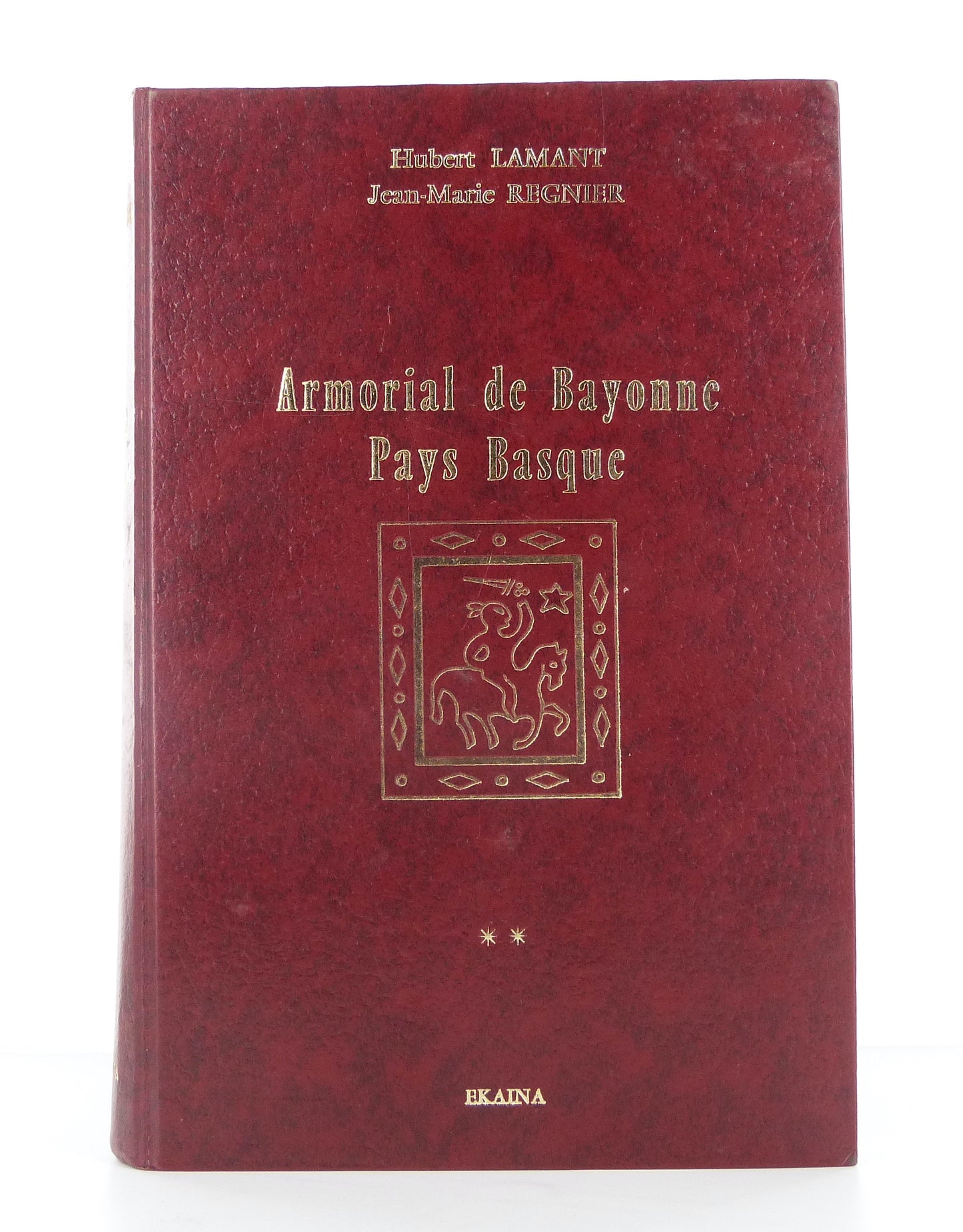 Armorial of Bayonne, the Basque Country, and Southern Gascony.