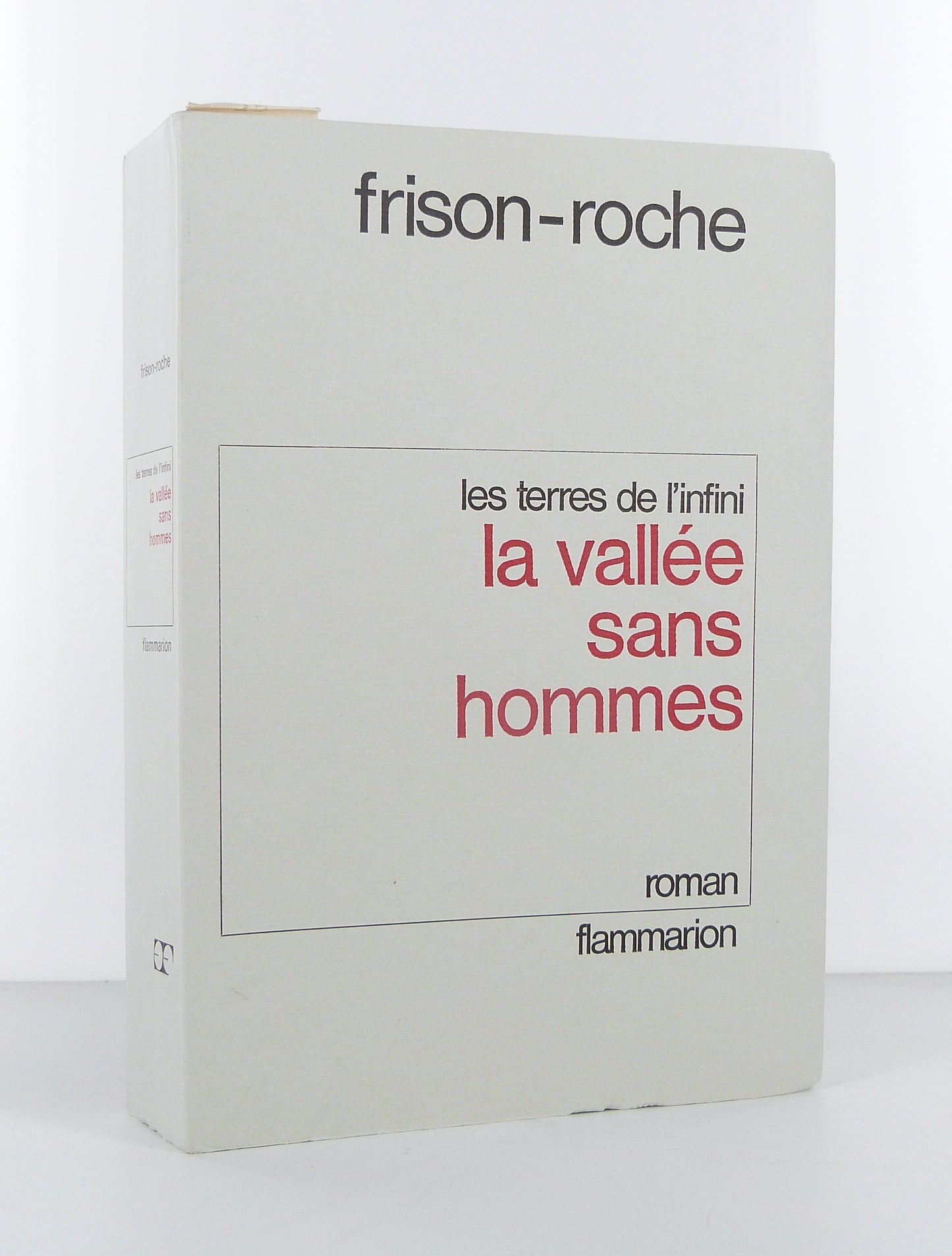 Les Terres de l'infini 2 : La vallée sans hommes