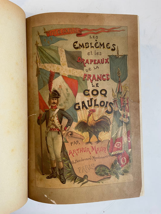 Les emblèmes et les drapeaux de la France. Le coq gaulois