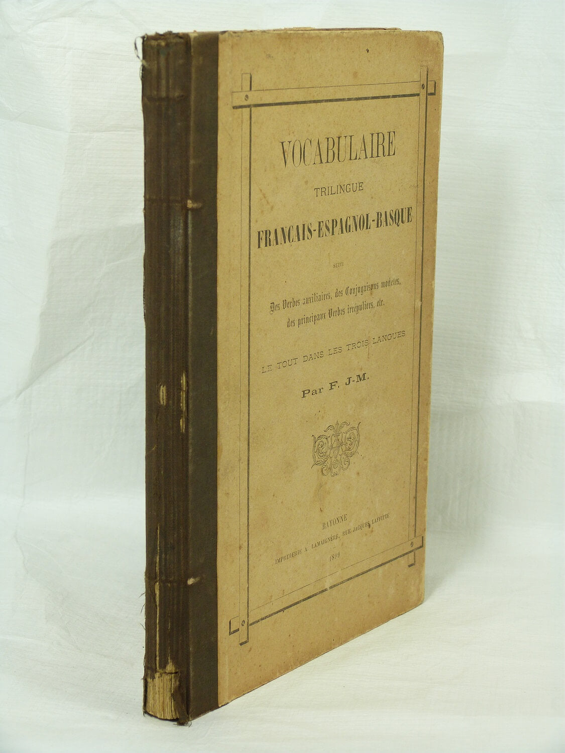 Vocabulaire trilingue français-espagnol-basque