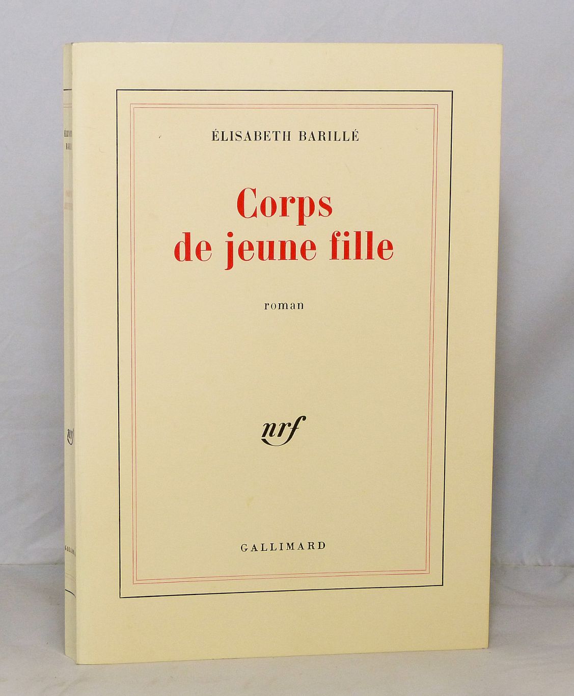 Corps de jeune fille