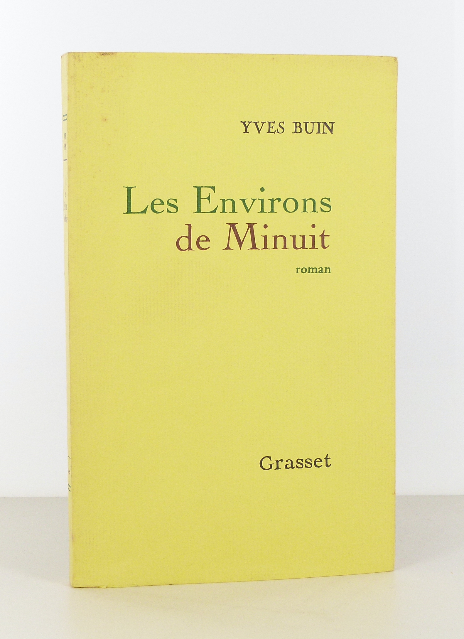 Les Environs de Minuit