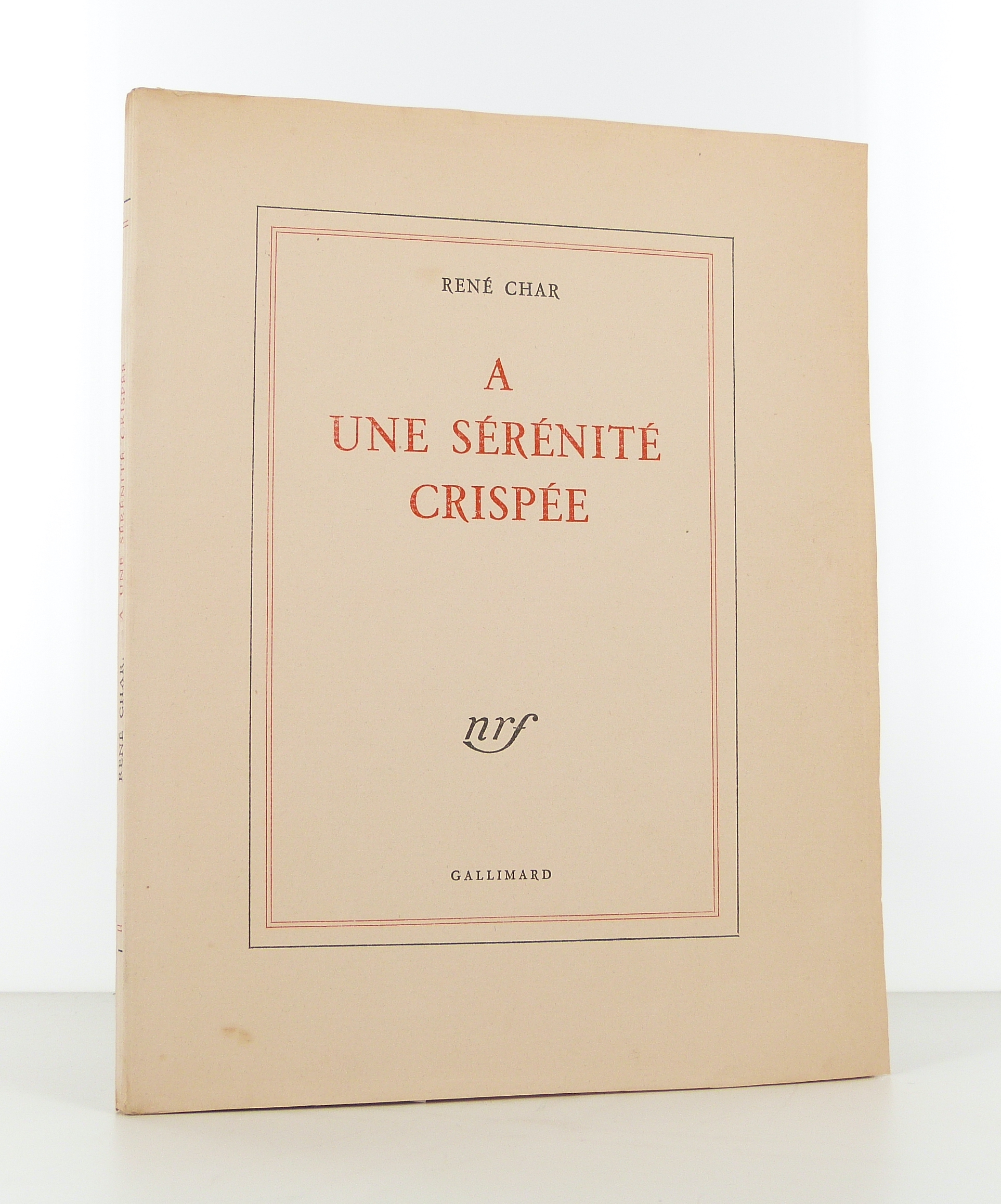 A une sérénité crispée