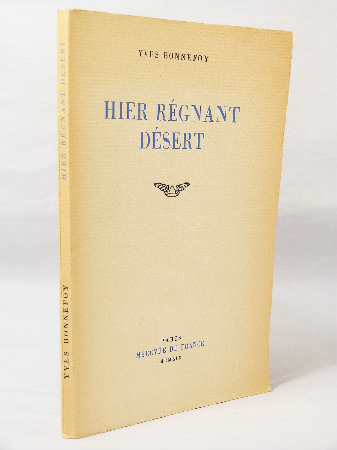 Hier régnant désert