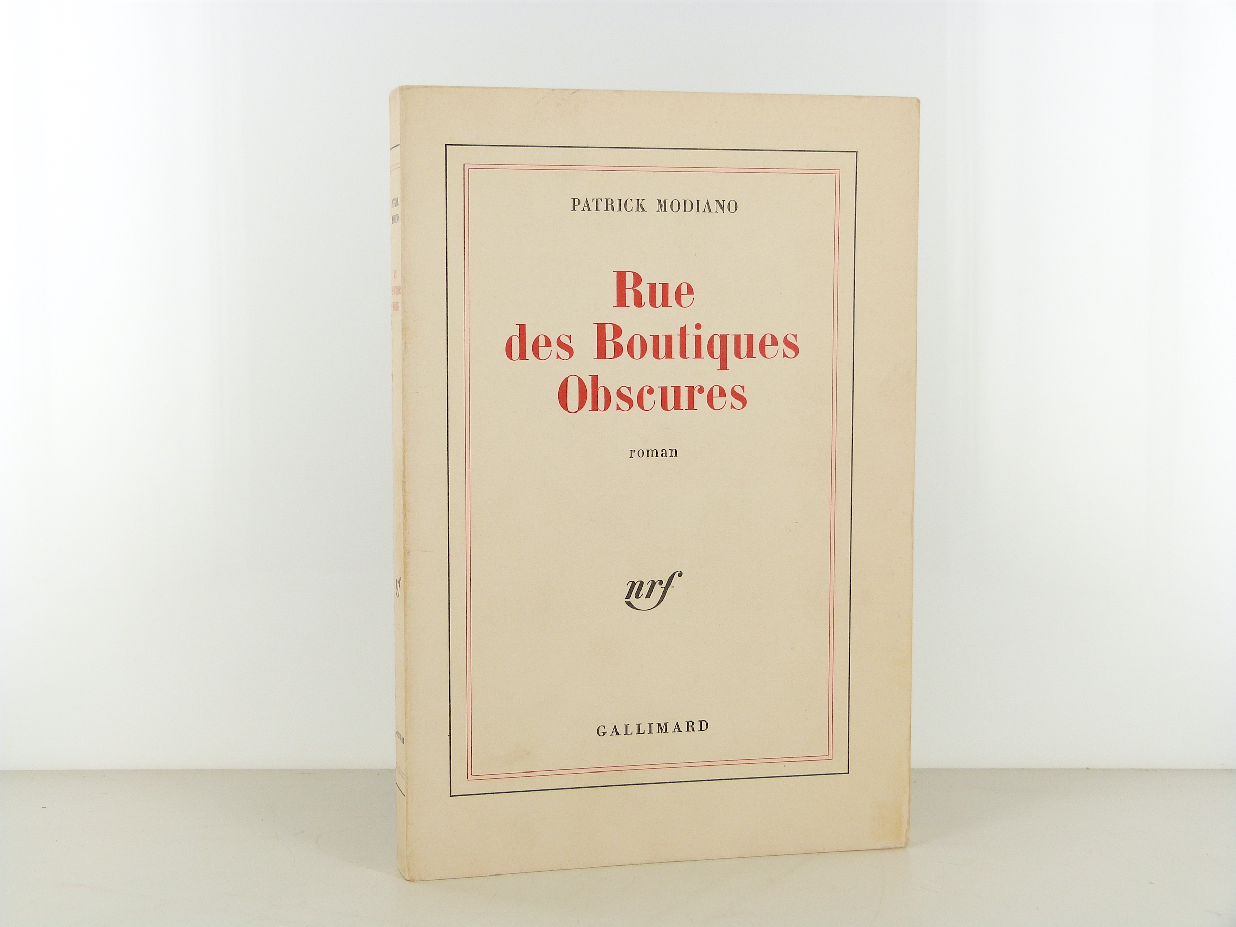 Rue des boutiques obscures