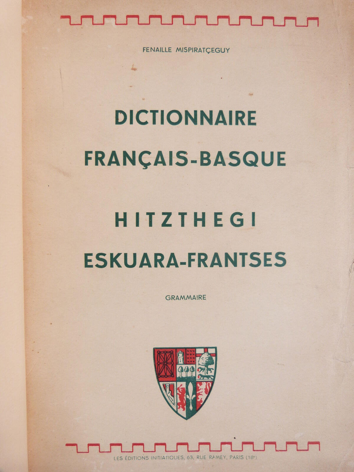 Dictionnaire Français-Basque. 
