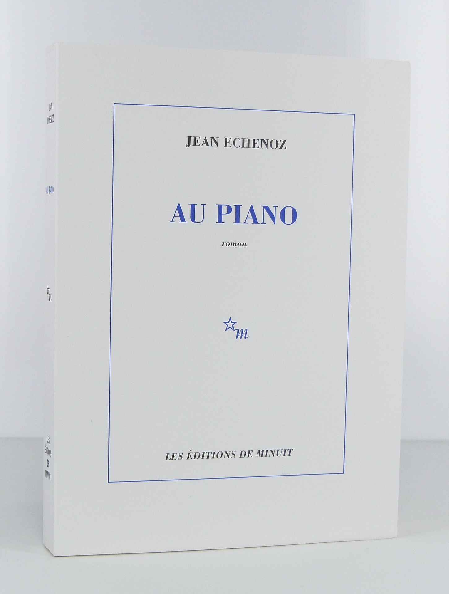Au piano
