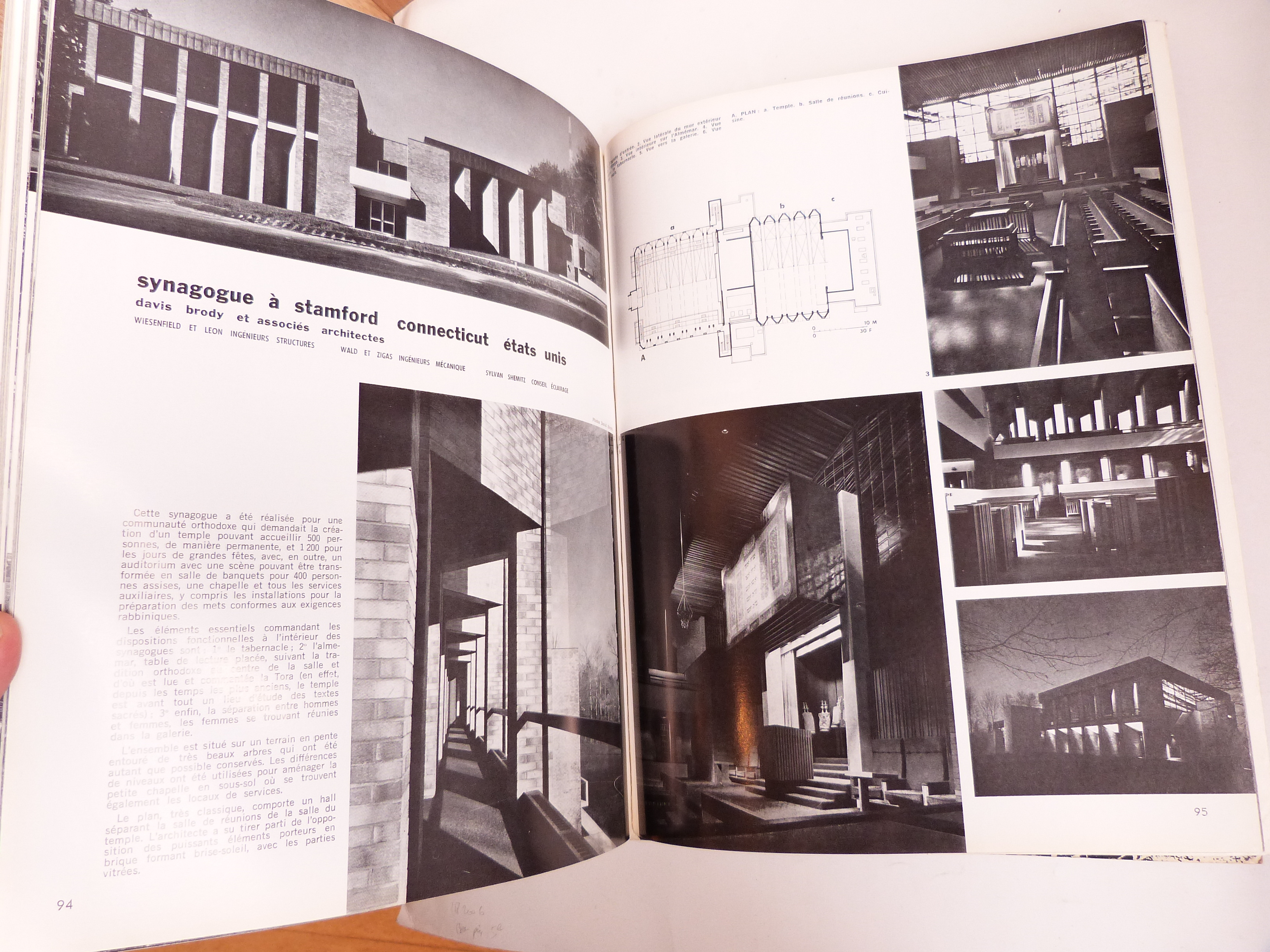 L'architecture d'aujourd'hui: architecture sacrée