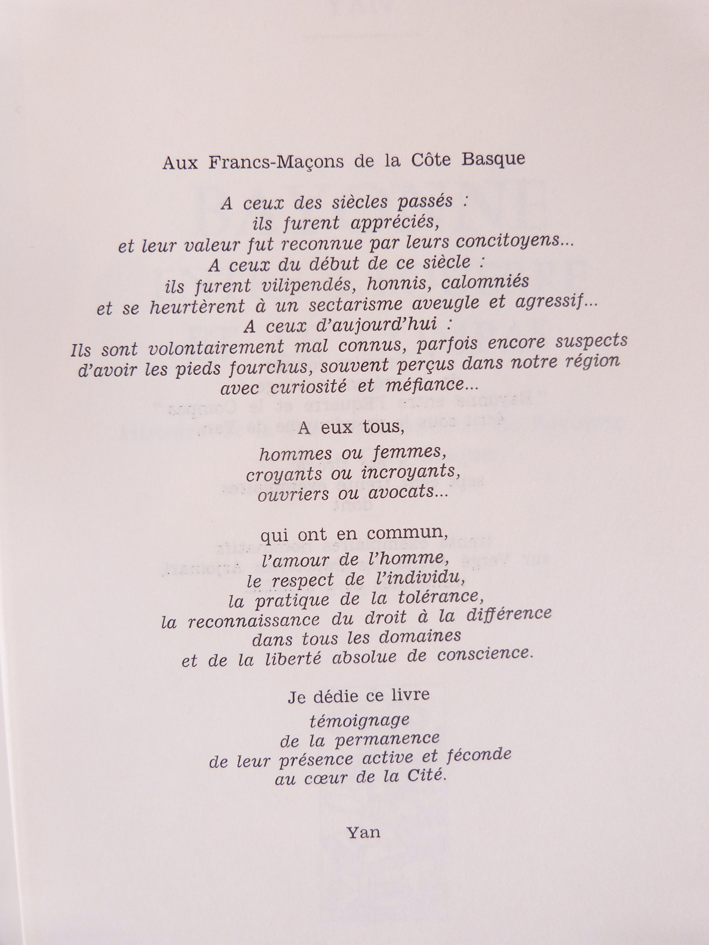 Bayonne entre l'équerre et le compas