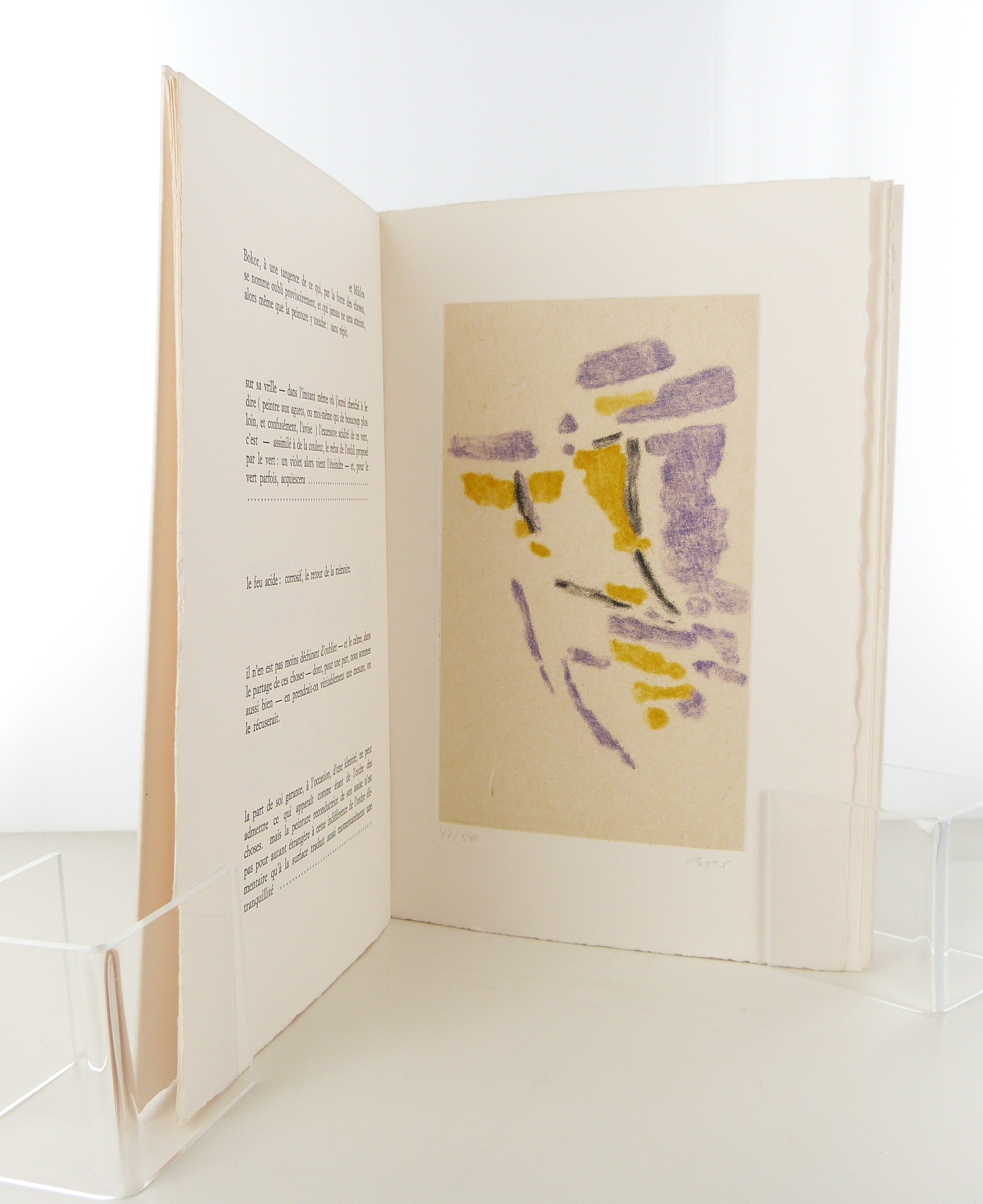 De plusieurs déchirements dans les parages de la peinture