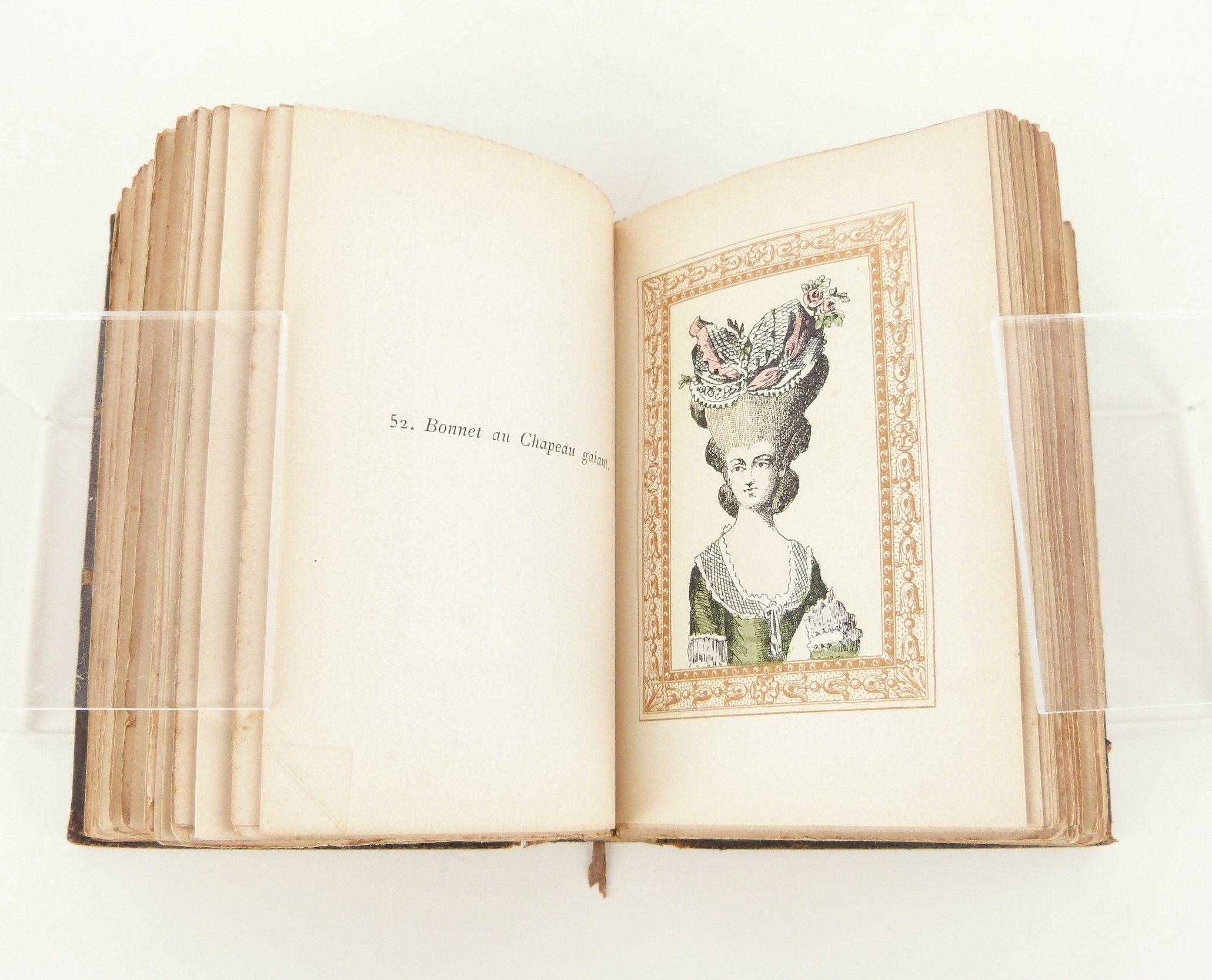 La parure excentrique. Époque Louis XVI.