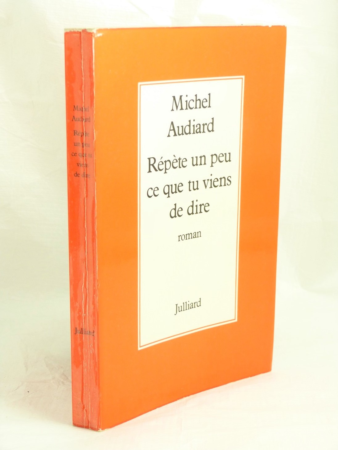 Que Veut Dire Un Livre Broché Répète un peu ce que tu viens de dire - Librairie KOEGUI